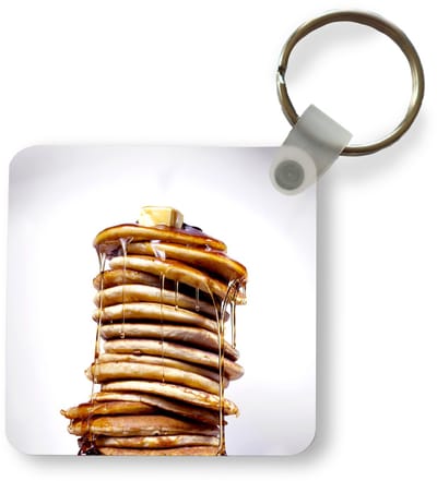 Sleutelhanger - Uitdeelcadeautjes - Een grote stapel van pannenkoeken met siroop - Plastic