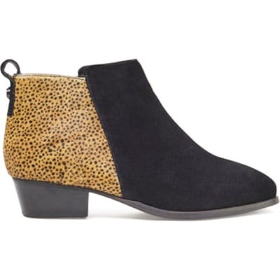 White Stuff Willow Suede Pony Ankle Boot Black Printed Size: 4.5 | Boots Outlet | Dames | Bruin