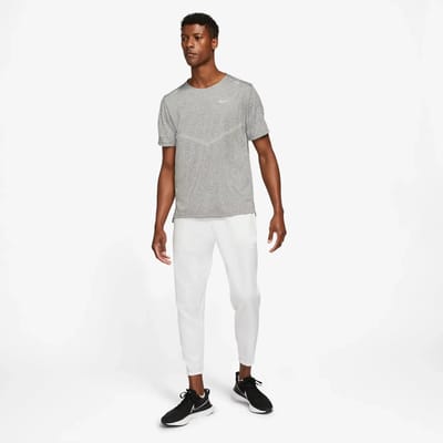 T-shirt Nike Dri-FIT Rise 365