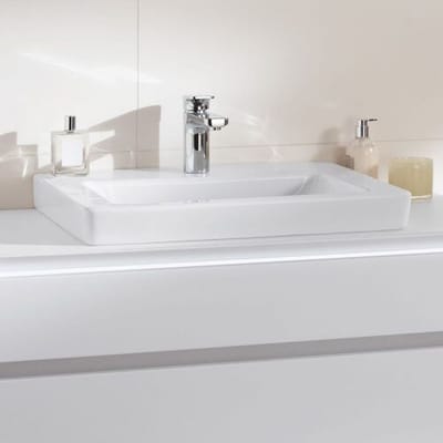 Villeroy & Boch Subway 2.0 furniture washbasin 71136G01
