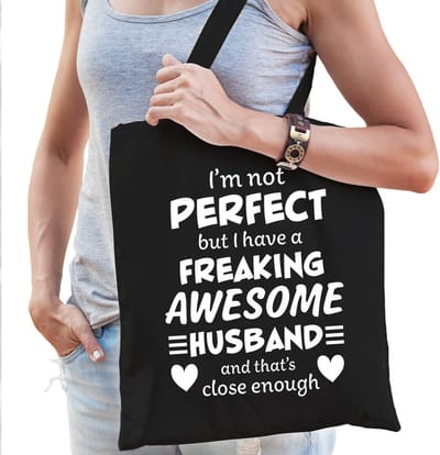 Freaking awesome husband / geweldige echtgenoot cadeau tas zwart voor dames - kado tas / tasje / shopper