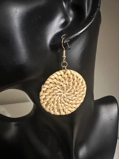 Boho bamboo geweven oorbellen | Make up | Parfum | Moederdag | Verjaardagscadeau| Cadeautje| Valentijnsdag| Kado | sieraden | vaderdag | oorbellen | oorsieraden