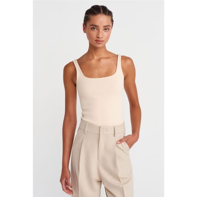 Geribbeld vierkant decolleté mouwloos blouse