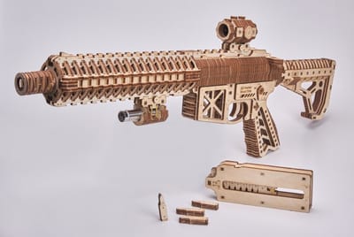 Wood Trick – Modelbouw 3D houten puzzel – Aanvalsgeweer - Assault Gun AR-T (WDTK057) – 496 stuks - Geen lijm noch verf nodig!