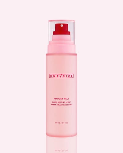 ONE/SIZE - Powder Melt - Glass Setting Spray - hydrating