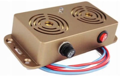 Zielona Lapka Ultrasoon marterverjager voor de auto A153 12V met LED en automatische in/uitschakeling