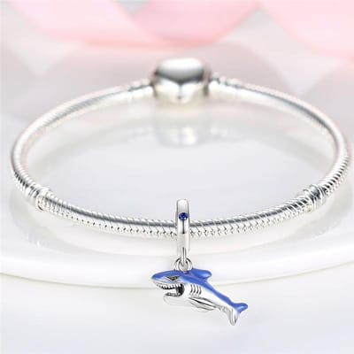 Echte Charm Koper Blauwe Oceaan Haai Dier Hanger Past op Charm Plata Armband Voor Vrouwen Vrouwen Sieraden Knutselen DoeHetZelf white