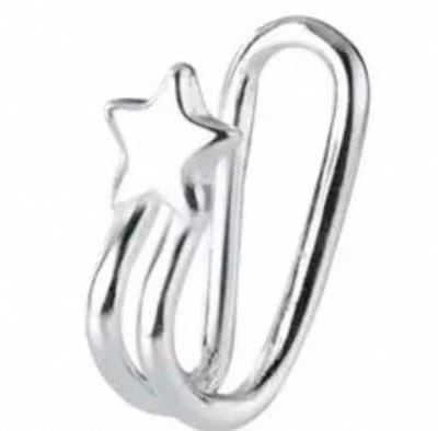 Earcuff zilverkleurig met Ster - Charme Bijoux