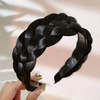 Daity 1 gevlochten hoofdband - vintage stijl visgraatvlecht - brede antislip tanden - handgemaakte synthetische haaraccessoire voor volumegevende knotten (zwart)