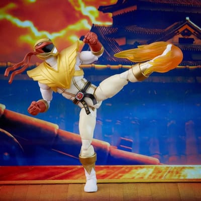 Power Rangers x Street Fighter Ligtning Collection Action Figure Morphed Ryu Crimson Hawk Ranger 15 cm