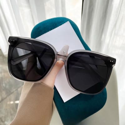Opvouwbare High-end Zonnebril Xiaohong Boek Stijl Internet Beroemdheid Zonder Make-up Slank Makende Heren- en Dames Anti-UV Zonnebril