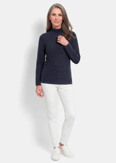 Fijn gebreide tricot pullover met opstaande kraag - marine - Gr. 19 van Goldner Fashion