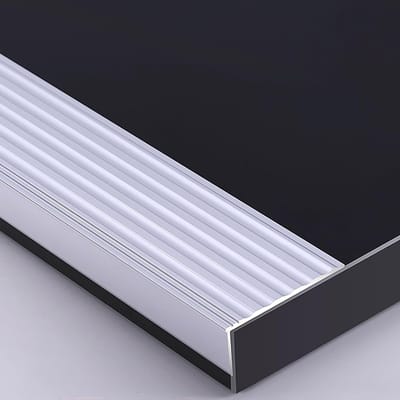 Metalen Rand - Trapneus Profiel - Veiligheid Verbeteren - Antislip Ontwerp - 90 cm Lengte - Aluminium