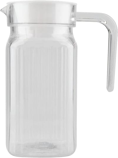 Plastic Waterkan met Deksel voor Koelkast - Ribbelvormige Drinkkan van Acryl, Transparante Fles voor IJsdranken Thuis en in de Bar
