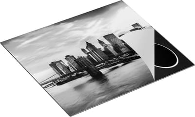 Chefcare Inductie Beschermer Brooklyn Bridge Brug in New York - Zwart Wit - 60x50 cm - Afdekplaat Inductie - Kookplaat Beschermer - Inductie Mat