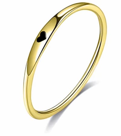 Aurélia Goudkleurige Dames Ring met Hartje – Minimalistisch & Elegant – Ringmaat 6 (EU 52 / 16,7 mm) – Romantisch Cadeau voor Valentijn of Verjaardag