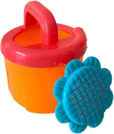 Kinder Gieter - Strand Speelgoed - Buiten Spelen - Creatief Ontwerp - 13 x 13 x 13 cm - Willekeurige Kleur