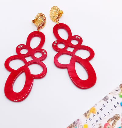 Jeannette-Creatief® - Resin - Swirl Diamonds Red 2 - Oorbellen - Dames Oorbellen - Oorbellen Dames - Strass steentjes - Rode Oorbellen - Grote Oorbellen - Sieraden - Rode Sieraden - Rode Oorbellen - Valentijn - Moederdag