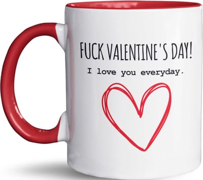 NietMokken.nl - Fuck Valentine's Day - Leuk cadeau voor je Valentijn - Keramische tas 325 ml - Grappige beker - Geef het aan je vriendje of vriendinnetje