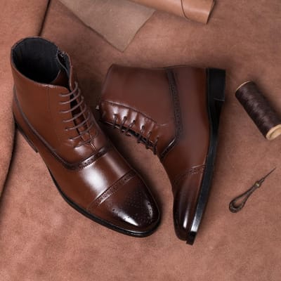 Automne Et Hiver Nouveau Zip Homme Trois-Joints Frottant Couleur Hautes Chaussures en Cuir Brogue Grande Taille Bottes Martin Homme 47 marron