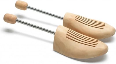 1 paar houten schoenspanners, schoenrekkers met spiraalveer maat 42- 43 voor heren en dames