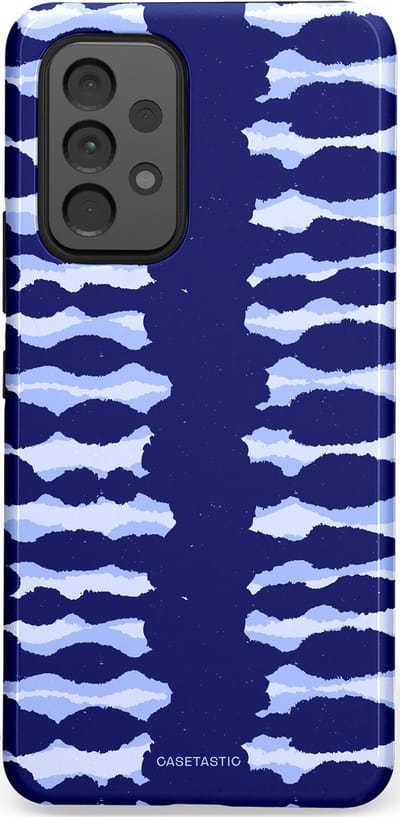 Casetastic Hoesje Geschikt voor Samsung A53 - Stijlvolle Beschermende Duo-layer Case - Golven in blauw