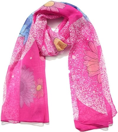 Een bijzondere en heerlijke trendy sjaal met een print van mooie bloemen (150 x 50cm). Soepele stof in aantrekkelijke kleuren. Leuk om voor uzelf te kopen of om cadeau te geven aan iemand.
