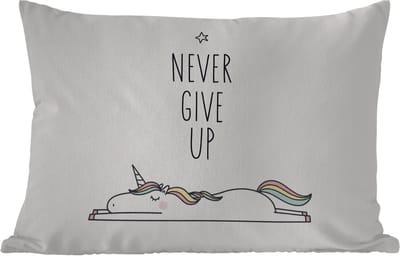 Buitenkussens - Tuin - Unicorn - Kinderen - Quotes - Never give up - Meisjes - 50x30 cm