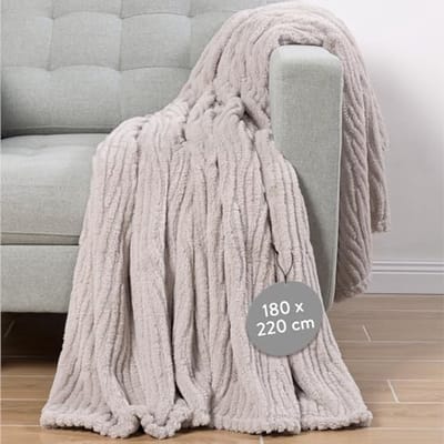 Warme sherpa fleece deken - Zachte knuffeldeken voor bed en bank - Wasmachinebestendig - 180 x 220 cm - Beige