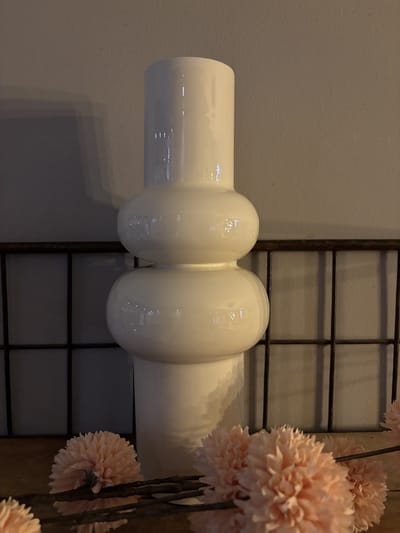 Light - Living Vaas Irissa - Keramiek - Creme - 15 x 36 x 15 cm (BxHxD)