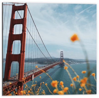 Dibond - Golden Gate Bridge in Californië - 50x50cm Foto op Aluminium (Met Ophangsysteem)