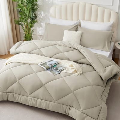 Dekbed 240x220 - 2 Persoons 4 Seizoenen - Wasbaar - Extra Zacht - Beige