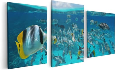Artaza Canvas Schilderij Drieluik Zwerm Gele Vissen in het Water - 120x60 - Foto Op Canvas - Canvas Print