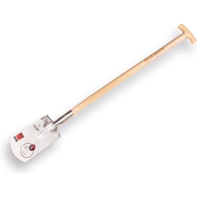 Spade IDEAL,  type 1006  nr.1,  met T-steel. GEPOLIJST blad 16,5 x 27 cm