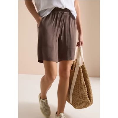 High Waist shorts met Wide Legs en structuur