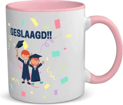 Akyol - geslaagd 2 mensen koffiemok - theemok - roze - Felicitatie - iemand die is geslaagd - gefeliciteerd - examen - school - diploma gehaald - 350 ML inhoud