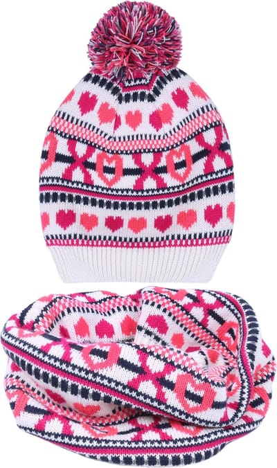 Warme muts met hartjes, pompon