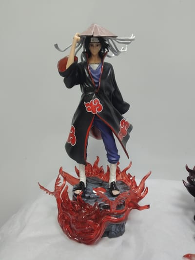 25cm Anime Naruto GK Figuren Uchiha Madara Deur God Ban Figuur Met Lichtgevende Basis Standbeeld Modellen Collectie Kinder Speelgoed Perfecte Cadeaus black