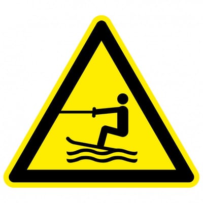 Waarschuwingssticker voortgetrokken wateractiviteiten, ISO 7010, W045 50 mm - 10 stuks per kaart