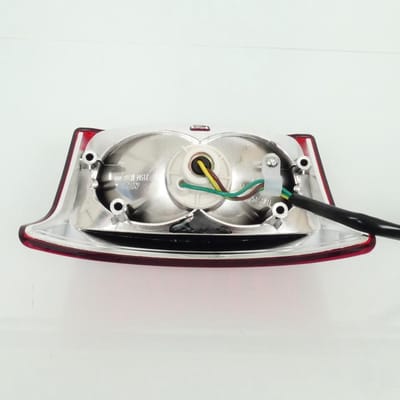 Feu arrière P2R pour Scooter Yamaha 50 Bw's 2004 5WW-H4700-00 Neuf
