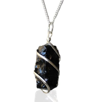 Cascade gewikkelde edelsteen ketting - ruwe zwarte onyx