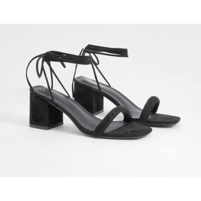 boohoo Dames Lage blokhakken met wrap-up Heels | Black | Maat: 3