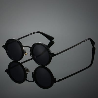 Nieuwe Vintage Rock Punk Zonnebril Kleine Ronde Bril voor Mannen Vrouwen UV400 Zwart Glas Buiten Reizen Rijden Bril 1PC gray
