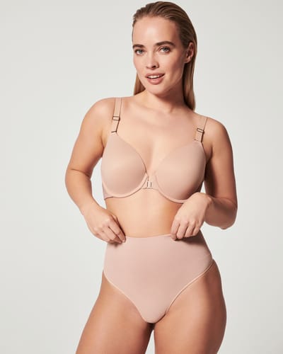 SPANXshape™ ExtraOrdinary Thong - Kleur Beige - Maat S
