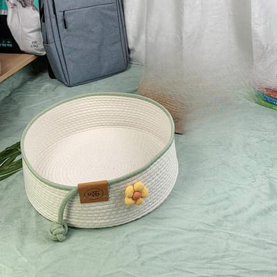 Nid pour chat toutes saisons Nid en rotin pour chats Tapis de couchage pour chatons et chiens Lit d'été tressé sécurisé pour animaux de compagnie S white