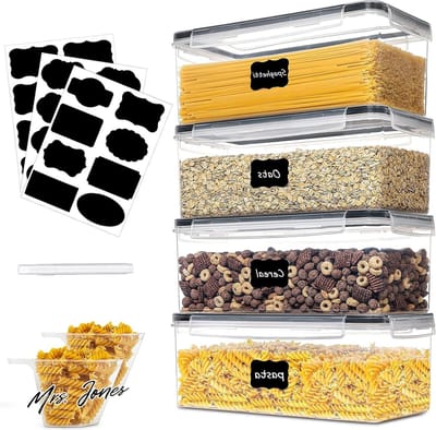 Mrs. Jones 32 l voorraaddozen met deksel luchtdicht voor muesli strooidoos en vershouddozen set van 4 met etiketten en 2 maatbekertjes keukenorganisatie voor spaghetti meel cornflakes mueslidozen met extra grote capaciteit en handige maatbekers. .