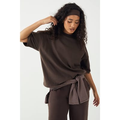 Dames DSGN Studio Oversized T-Shirt | Espresso | Maat: XS