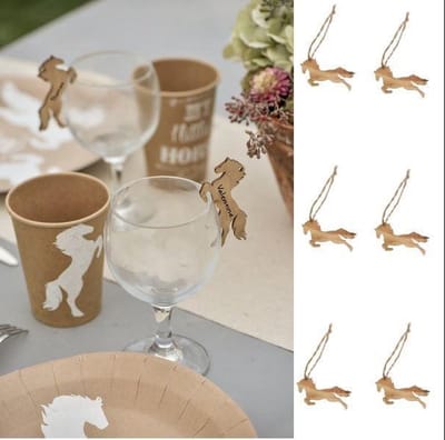Pak met 6 houten tags aan touw Paard - paard - horse - tag - plaatskaart - decoratie