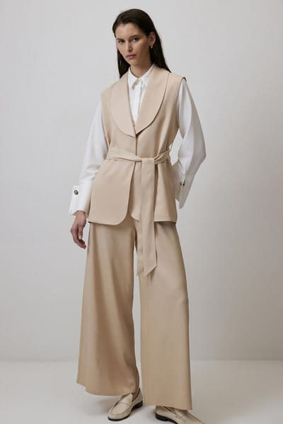 Touché Privé - Satijnen set van gilet en broek - Beige - Dames