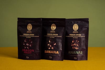 Karana Drakenfruit, Ananas en Banaan met 63% Chocolade | Mix 3/9 Pack | Gezonde Snack | Gevriesdroogde Fruitstukjes | 63% Cacao